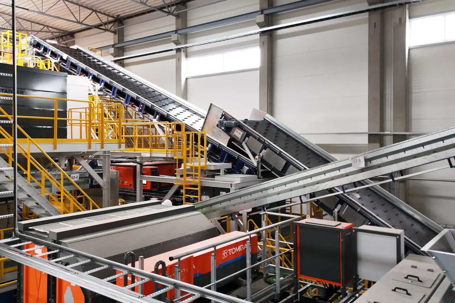 Trattamento dei film con sistemi di selezione NIR: prima di tutto, i vagli SPALECK forniscono le frazioni ottimali per un corretto rilevamento del materiale