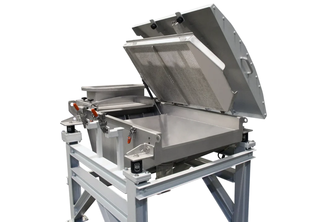 Vagliatrice SPALECK nel design ComfortLINE: realizzata secondo gli standard GMP, con accessibilità e possibilità di pulizia ottimali