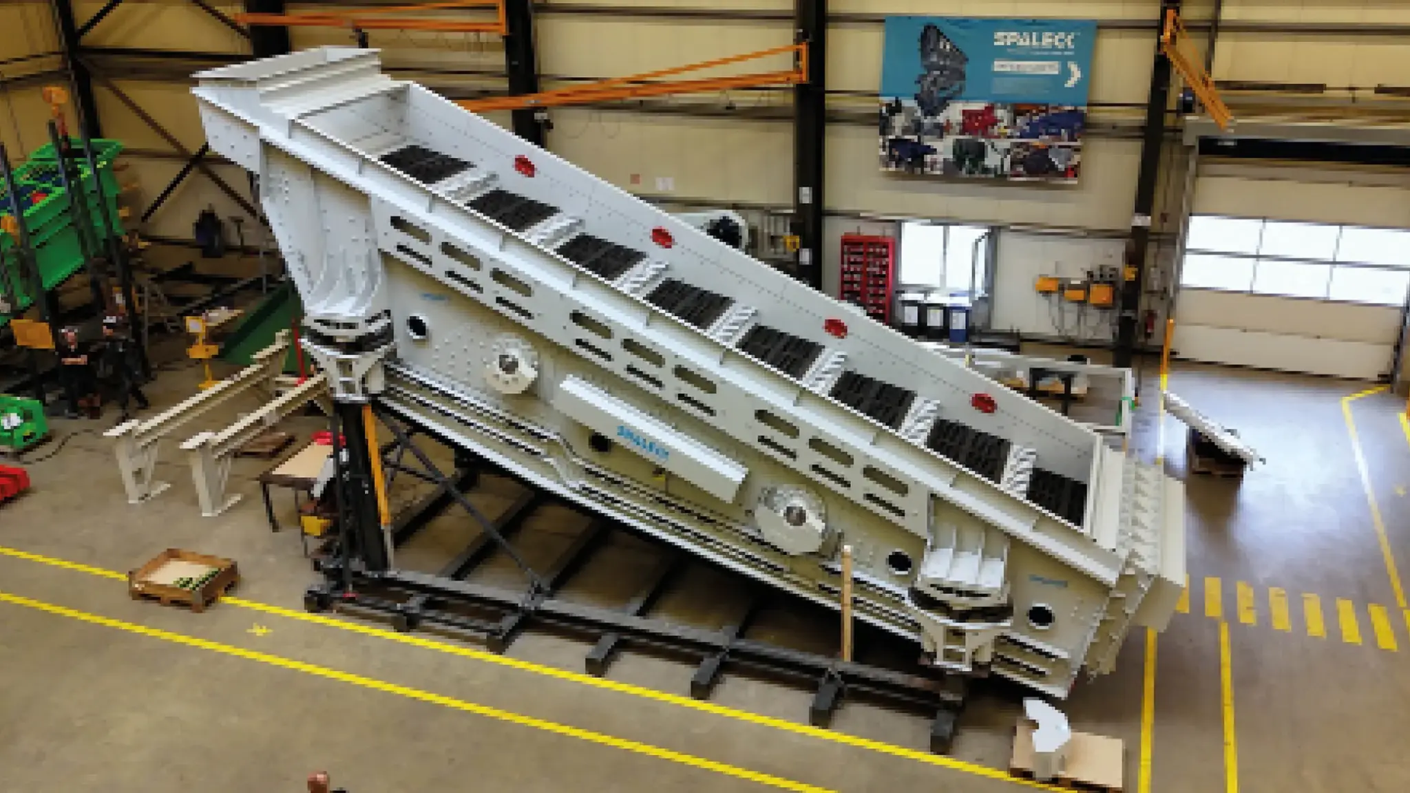 Il vaglio 3D COMBI più grande al mondo per i rifiuti industriali